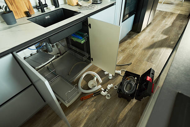 24/7 Emergency Toilet Repair experts in Cohoctah, MI